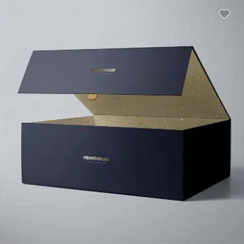 Niestandardowe zamykane logo Pudełka na prezenty Matowe czarne kartonowe magnetyczne sztywne pudełka Nadające się do recyklingu